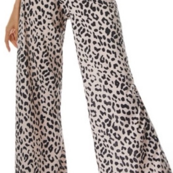 Alice + Olivia Set - Black and Cream Wide Leg Pants and halter Top - Picture 1 of 6